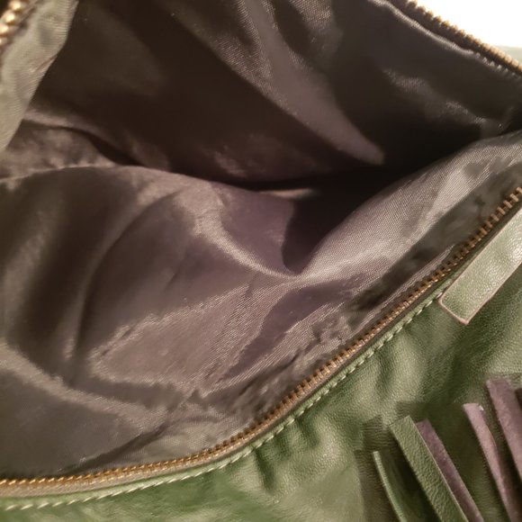 BUENO Green Slouchy Tote Bag Sz Large Vegan Leather Tassels Zippers *NOTE issues - Picture 4 of 16